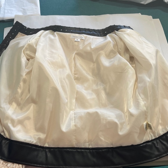 Love Riche Fuzzy Cropped Open Jacket - Picture 8 of 12